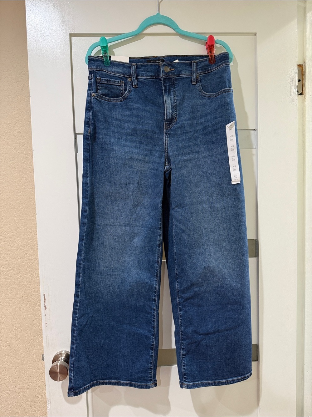 Wide-Leg High-Rise Women's Jeans - Dark Blue